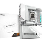 GIGABYTE X870 AORUS STEALTH ICE AMD X870 Socket AM5 ATX