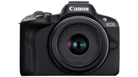 Canon EOS R50, Black + RF-S 18-45 IS STM + RF-S 55-210mm F5-7.1 IS STM Kit MILC 24,2 MP CMOS 6000 x 4000 Pixels Zwart