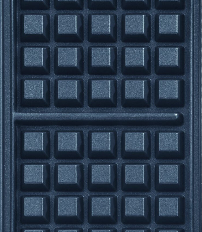 23102080_4522